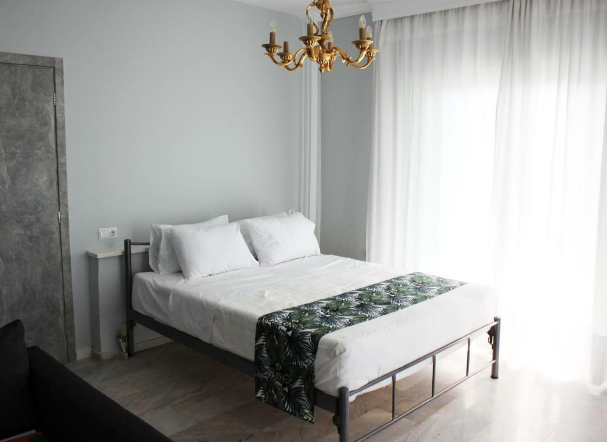 Glykanisos Suites เนอาเปรามอส ภายนอก รูปภาพ