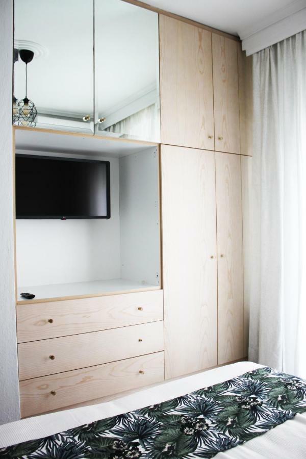 Glykanisos Suites เนอาเปรามอส ภายนอก รูปภาพ