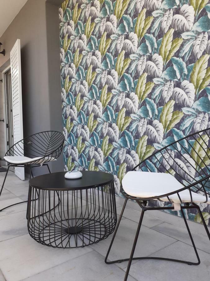 Glykanisos Suites เนอาเปรามอส ภายนอก รูปภาพ